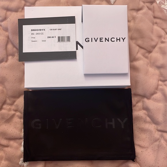 Givenchy Card Wallet - Picture 6 of 10